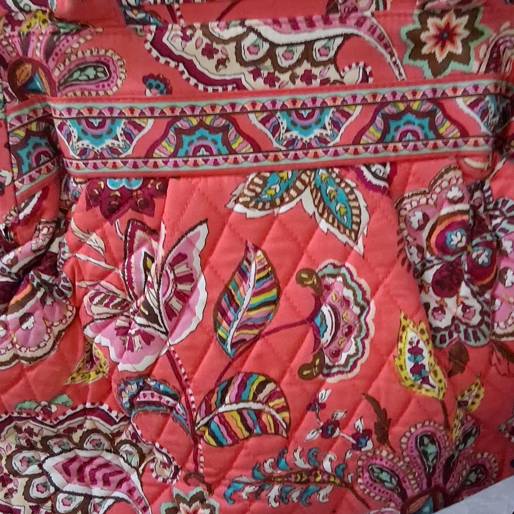 Vera Bradley Call Me Coral Kisslock Metal Clasp Shoulder Bag - Picture 5 of 8